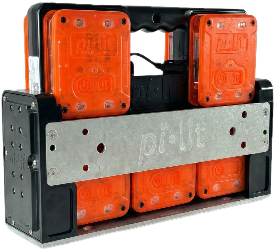 10 Set pi-lit Docking Station with transparent background